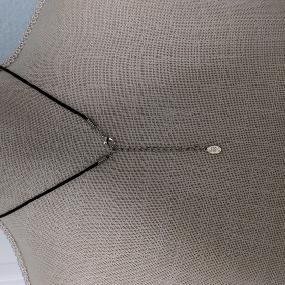 Fashion Jewelry - Picture 2 of 5